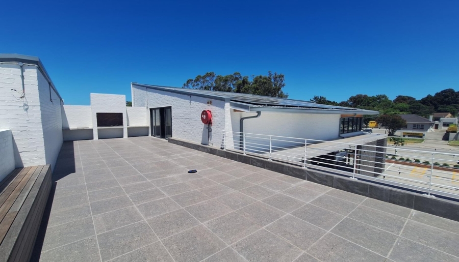 To Let Commercial Property for Rent in Walmer Eastern Cape